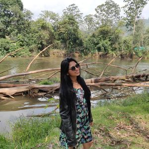 Meet your Posher, Priya